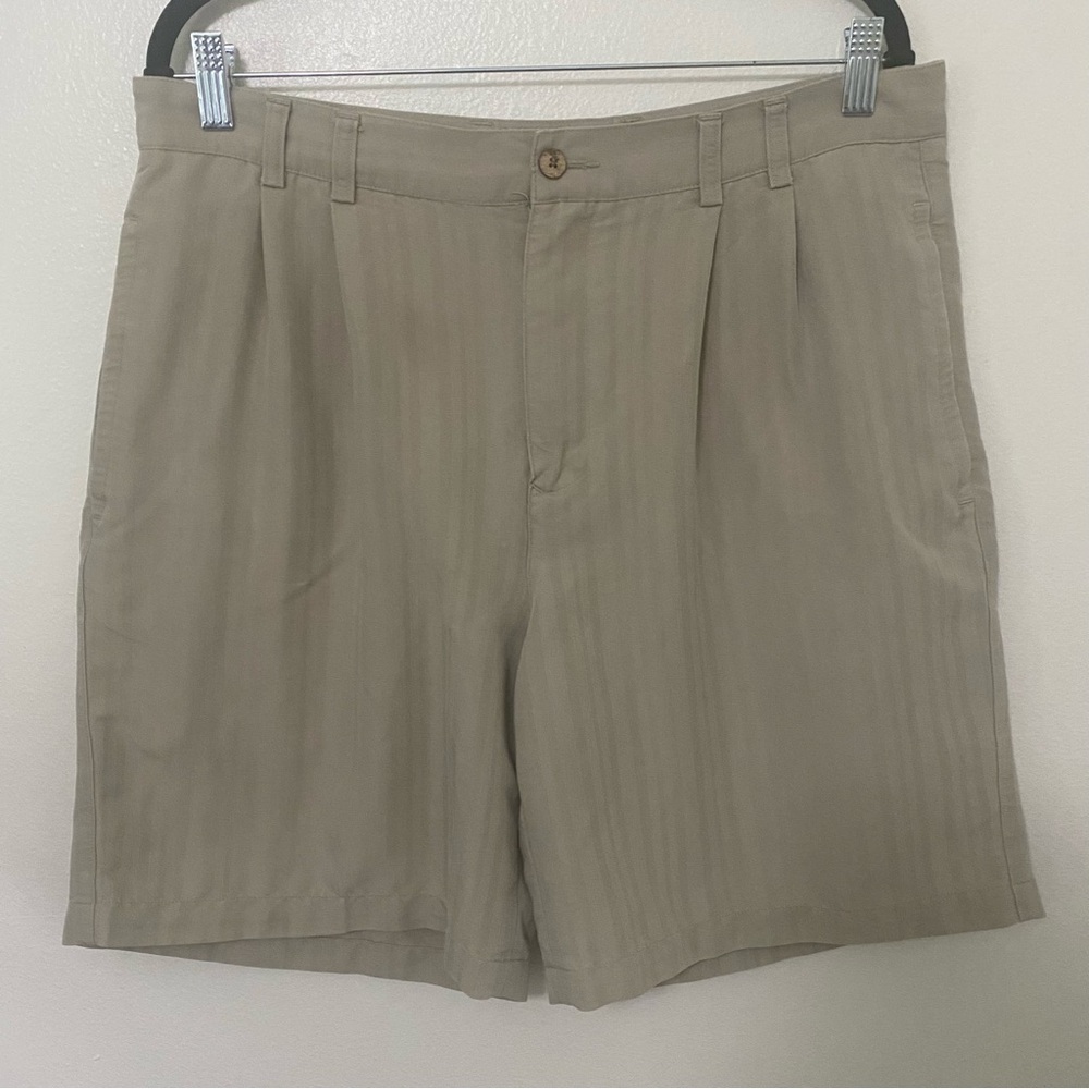 2/$12 Breakwater Pleated Front Khaki Casual Golf Shorts Men’s Size 34